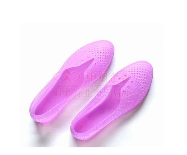 Како да се спречи апсорпција на влага во TPE материјали? Како да се спречи апсорпција на влага во TPE материјали?